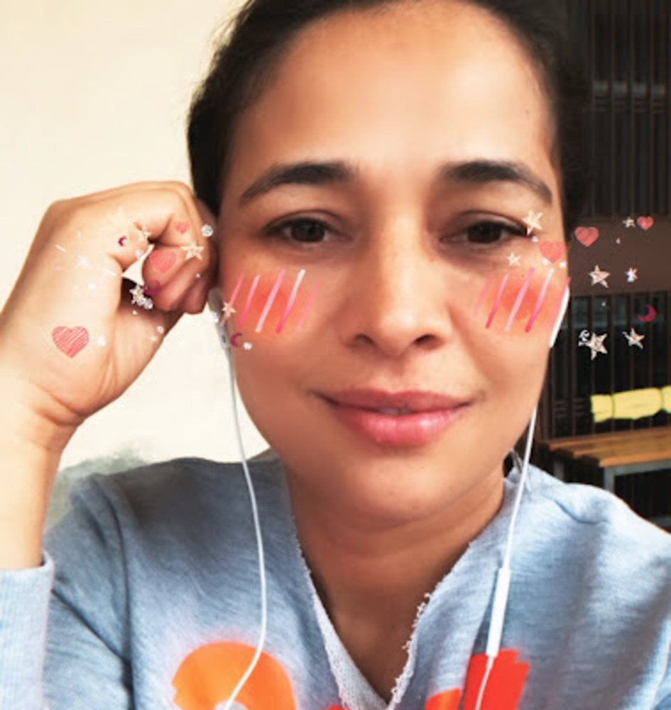 Meet your Posher, Adriana